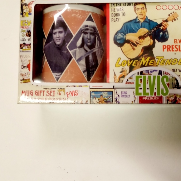 Elvis Presley Mug Gift Set Hot COCOA  Ceramic NIB - Picture 2 of 9
